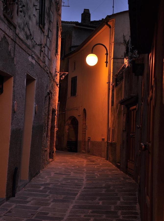 Le Logge Casa Vacanze Montepescali Εξωτερικό φωτογραφία